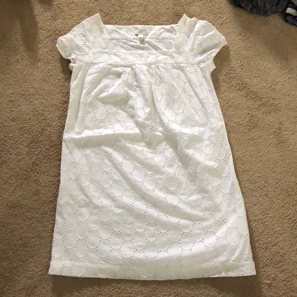 Perfect summer eyelet dress 👗
